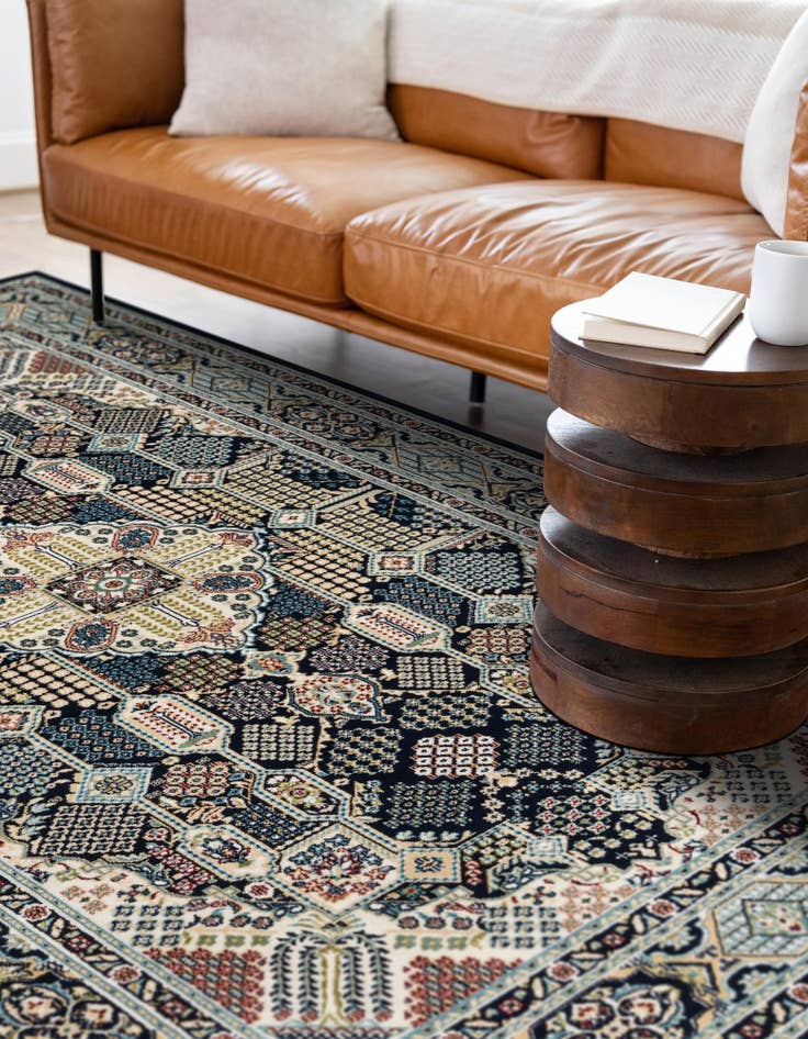 Detail image of  5' x 8' Nain Design Rug