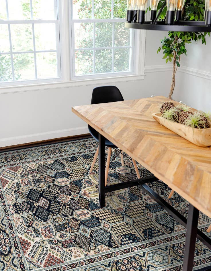 Detail image of  5' x 8' Nain Design Rug