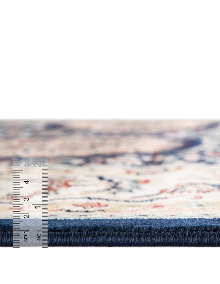 Detail image of  5' x 8' Nain Design Rug