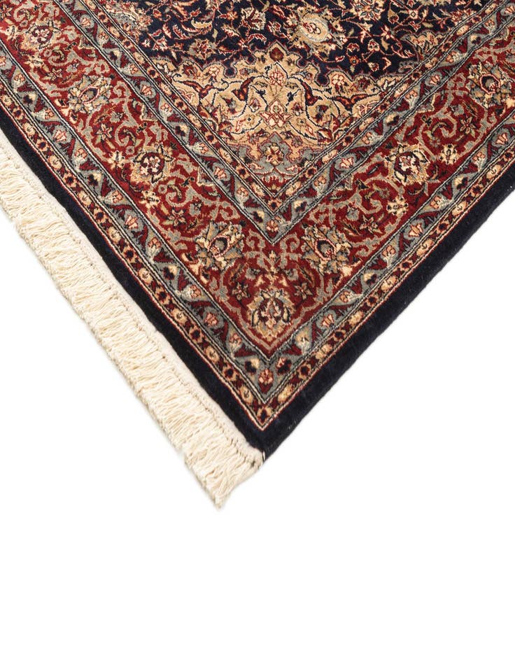 Detail image of  4' 7 x 7' 3  Hand Knotted Nain Oriental Wool Rug