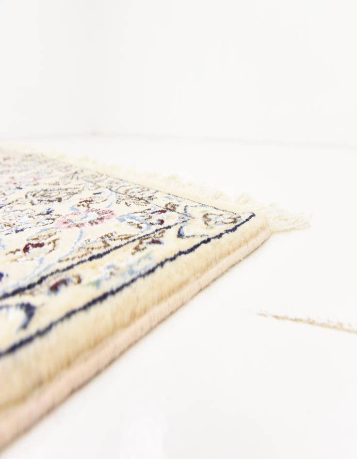 Detail image of  5' 1 x 8' 5  Hand Knotted Nain Persian Rug