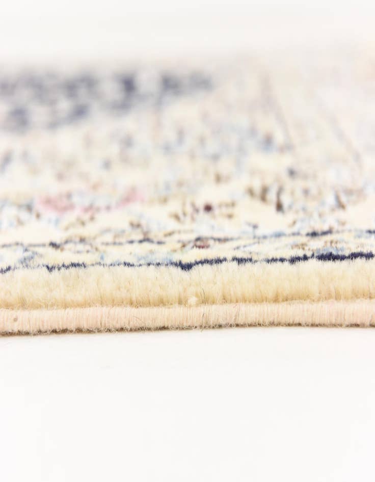 Detail image of  5' 1 x 8' 5  Hand Knotted Nain Persian Rug