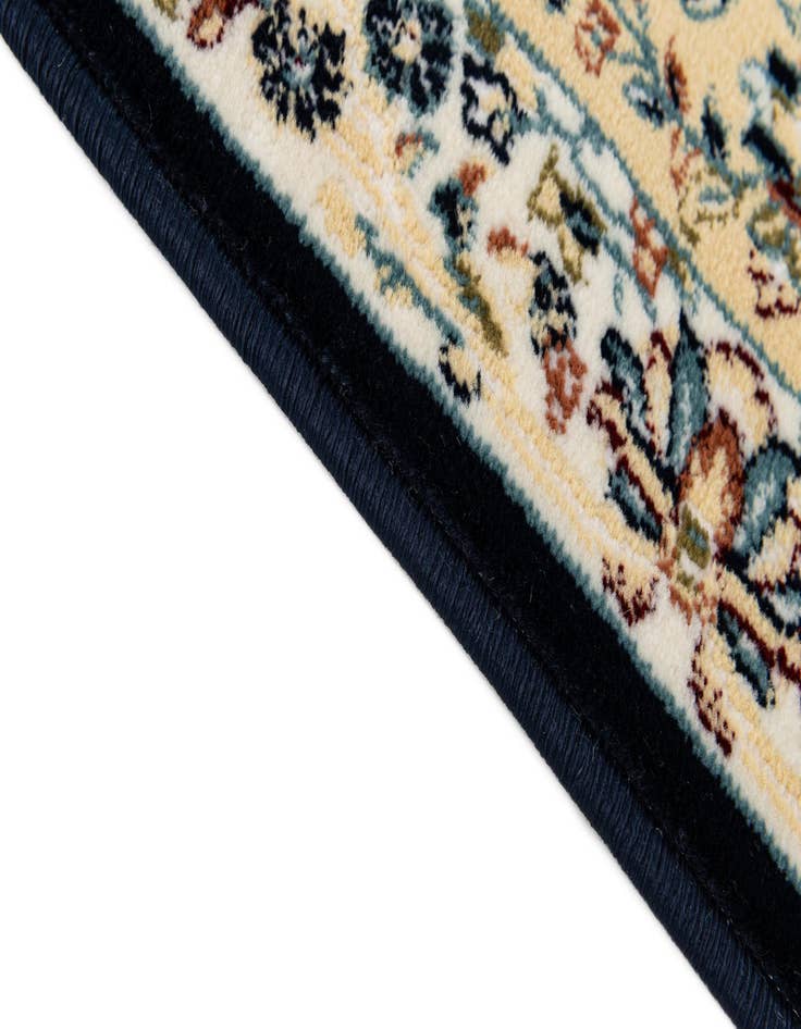 Detail image of  2' 3 x 2' 8 Nain Rug