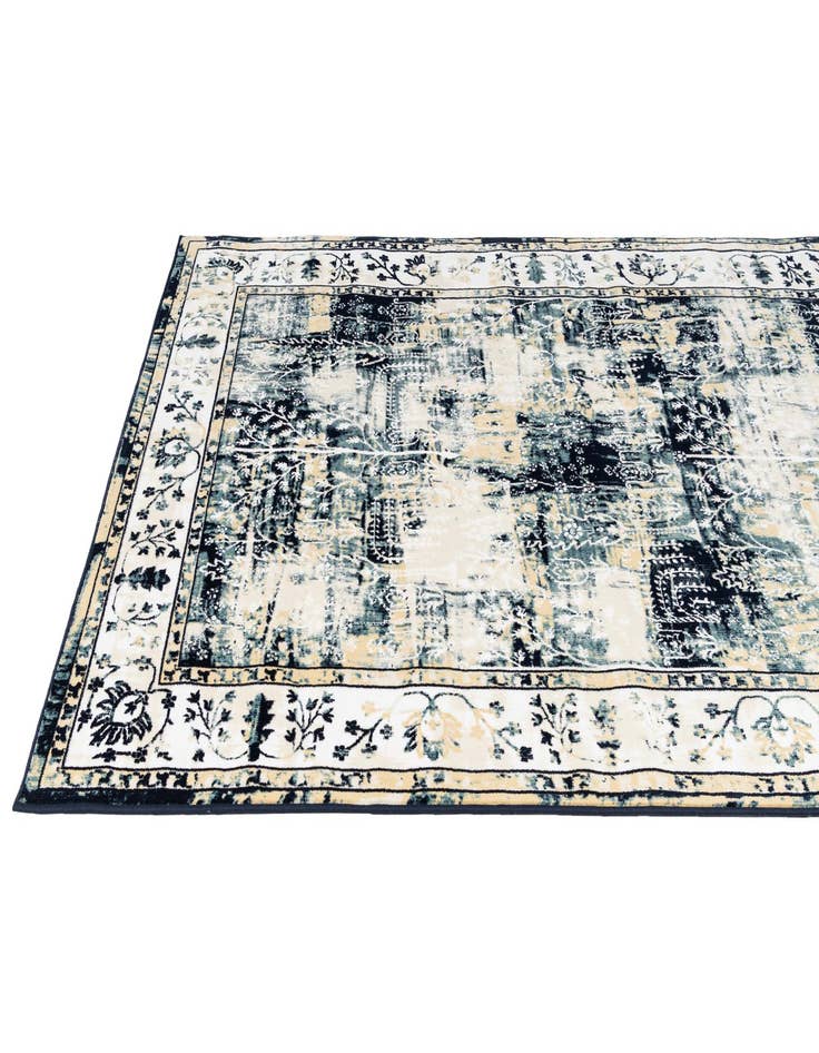 Detail image of  5' 2 x 7' 9 Nain Rug