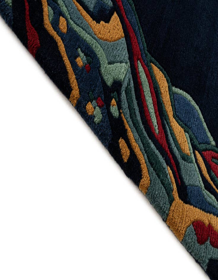 Detail image of  4' 11 x 6' 9  Hand Knotted Nepal Wool Rug