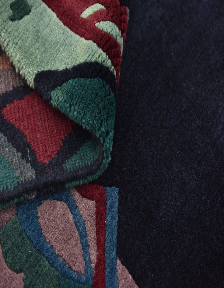 Detail image of  8' 5 x 11' 5  Hand Knotted Nepal Wool Rug