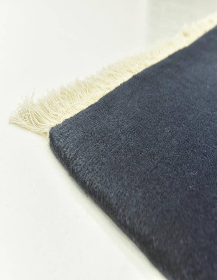 Detail image of  5' 7 x 7' 10  Hand Knotted Nepal Wool Rug