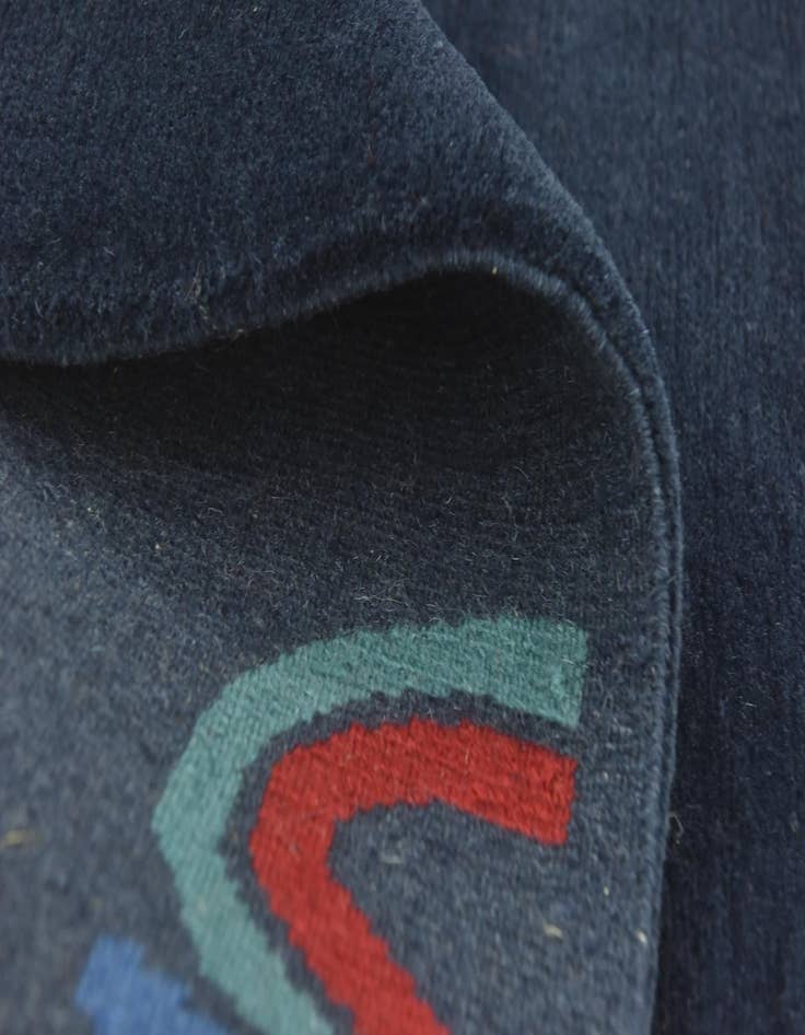 Detail image of  5' 7 x 7' 10  Hand Knotted Nepal Wool Rug