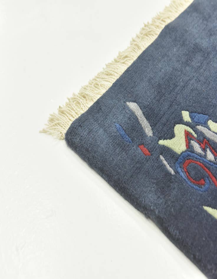 Detail image of  5' 7 x 8'  Hand Knotted Nepal Wool Rug