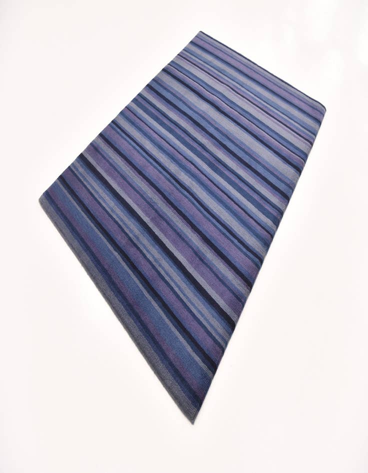 Detail image of  4' 8 x 6' 7  Hand Knotted Nepal Wool Rug