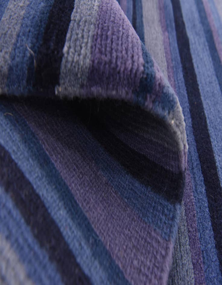 Detail image of  4' 8 x 6' 7  Hand Knotted Nepal Wool Rug