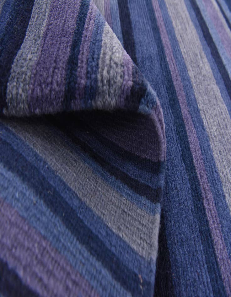 Detail image of  4' 9 x 6' 7  Hand Knotted Nepal Wool Rug