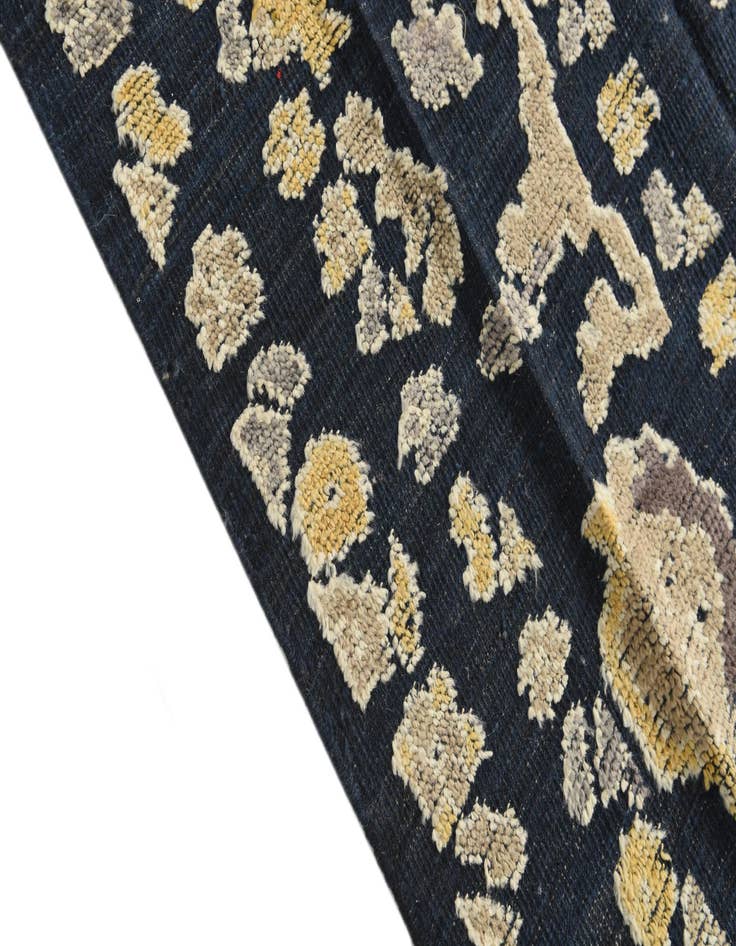 Detail image of  8' x 10' 2  Hand Knotted Oushak Wool Rug