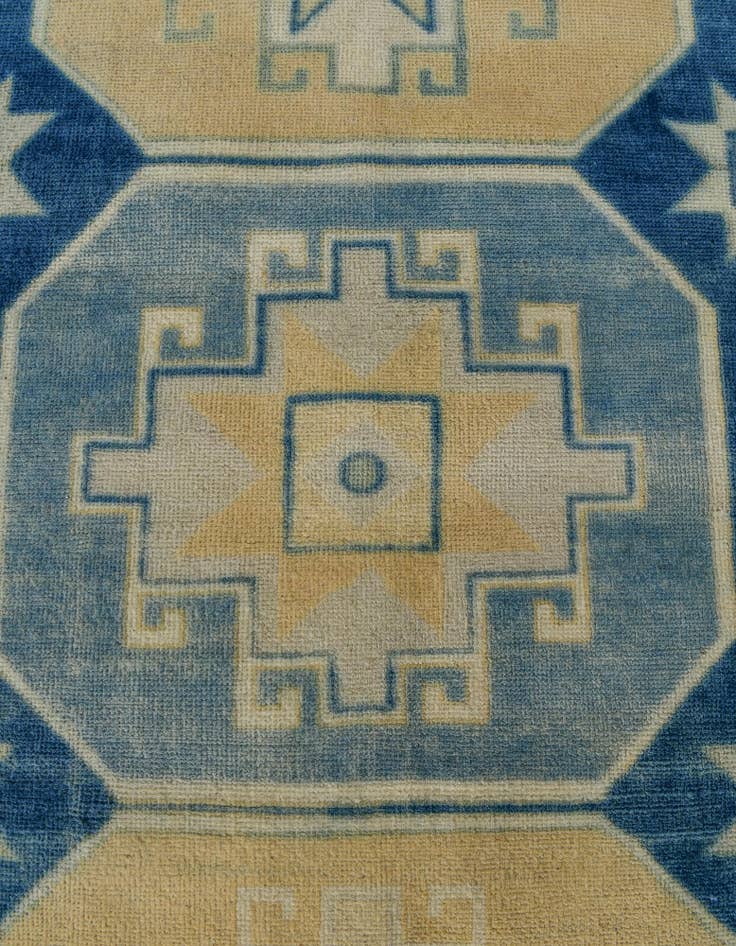Detail image of 8' 4 x 9' 10 Hand Knotted Oushak Wool Rug