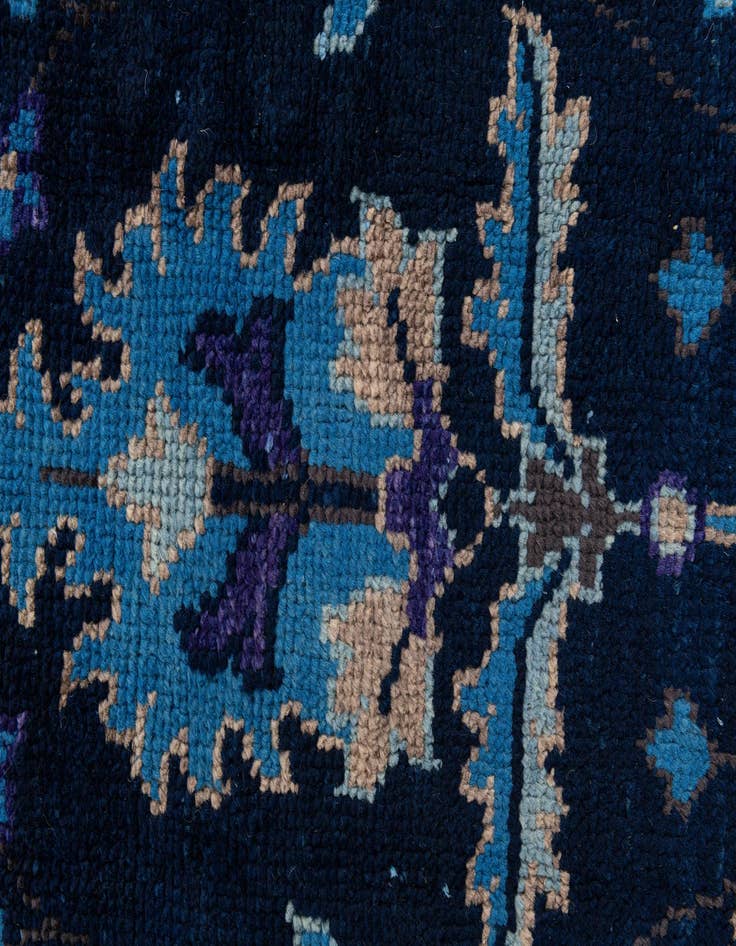 Detail image of  7' 10 x 10'  Hand Knotted Oushak Wool Rug
