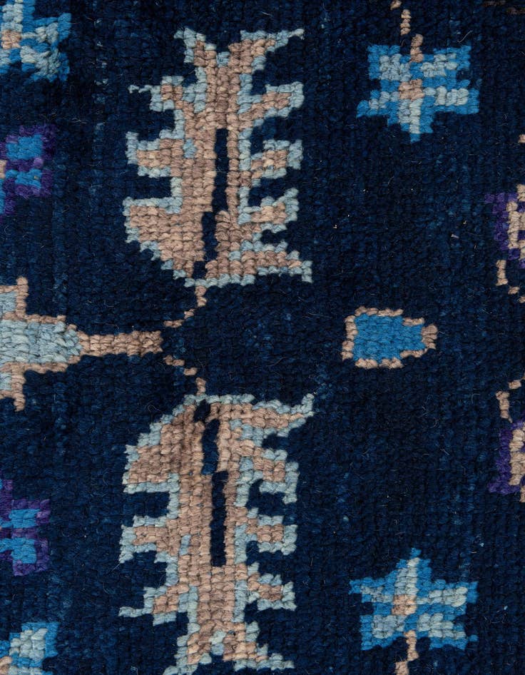 Detail image of  7' 10 x 10'  Hand Knotted Oushak Wool Rug
