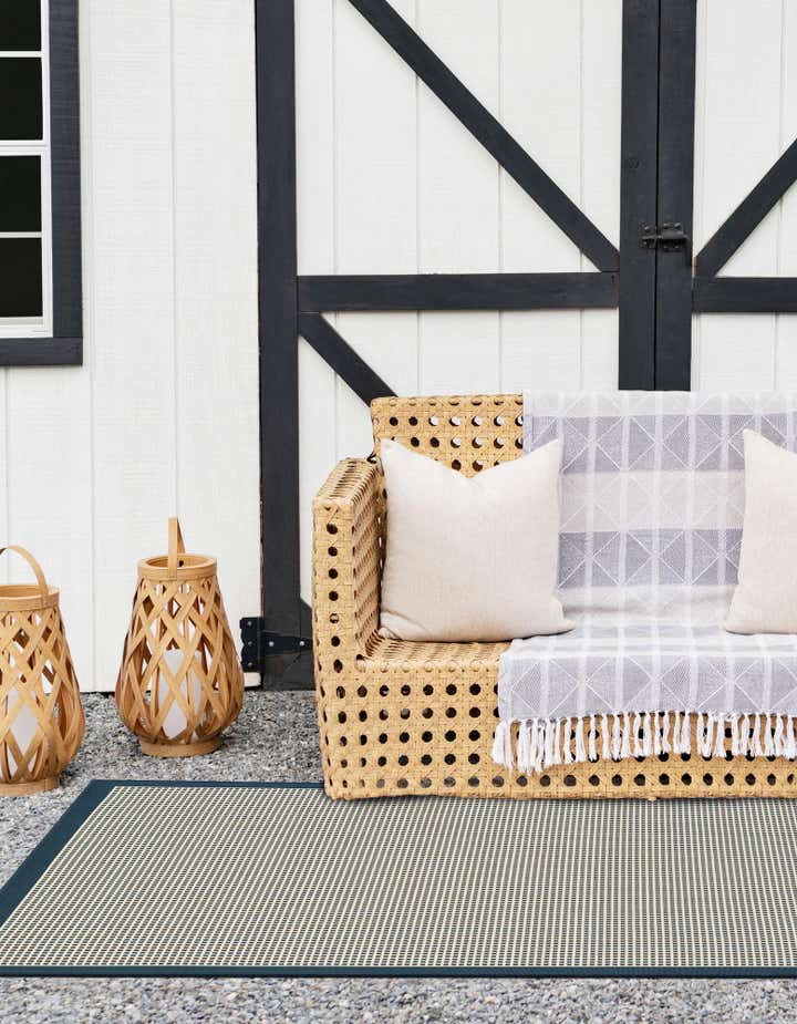 Navy Blue 5' x 7' Washable Border Indoor / Outdoor Rug | Rugs.com