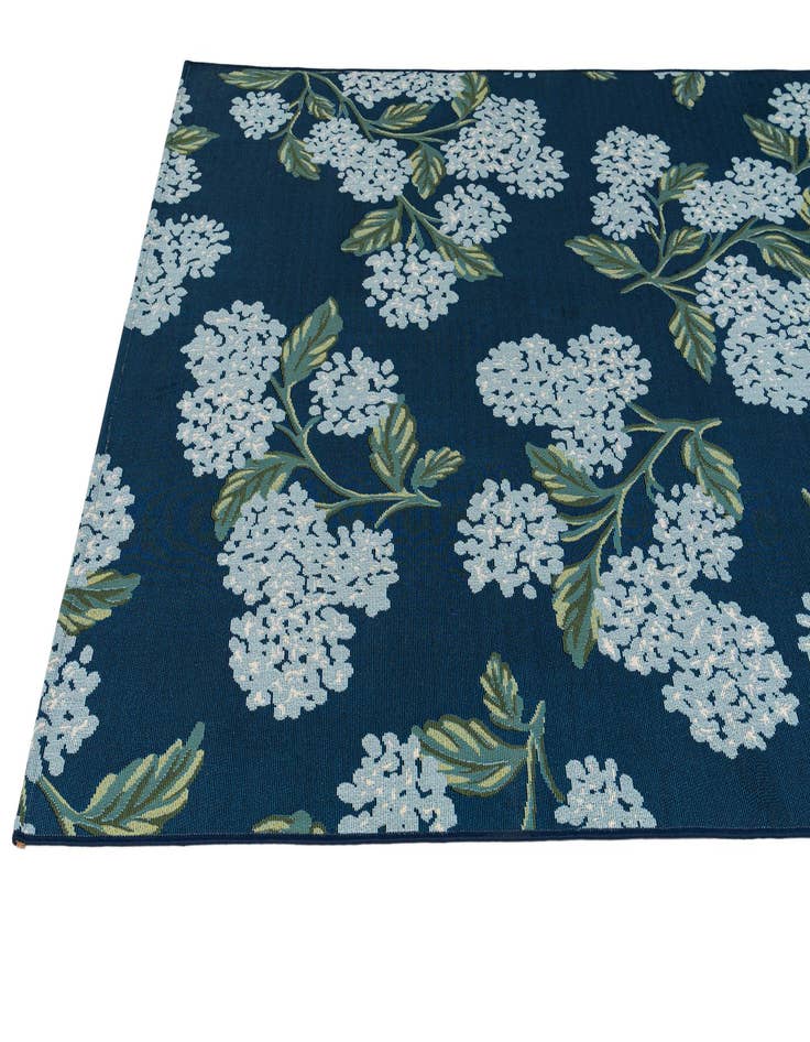 Detail image of 5' 2 x 7' 10 Washable Botanical Indoor / Outdoor Rug