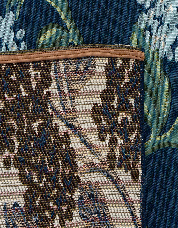 Detail image of 5' 2 x 7' 10 Washable Botanical Indoor / Outdoor Rug