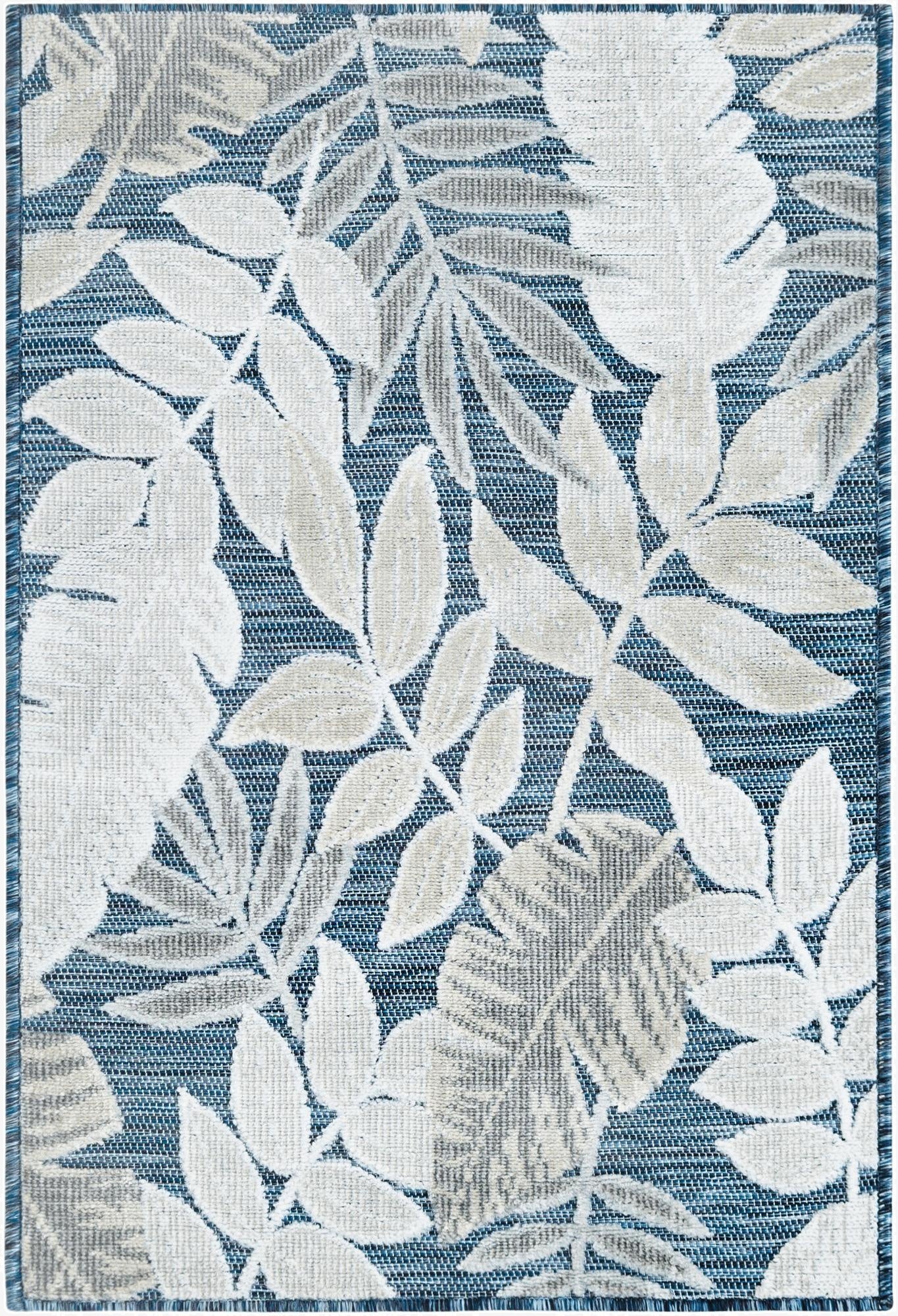  2' 2 x 3'  Washable Botanical Indoor / Outdoor Rug