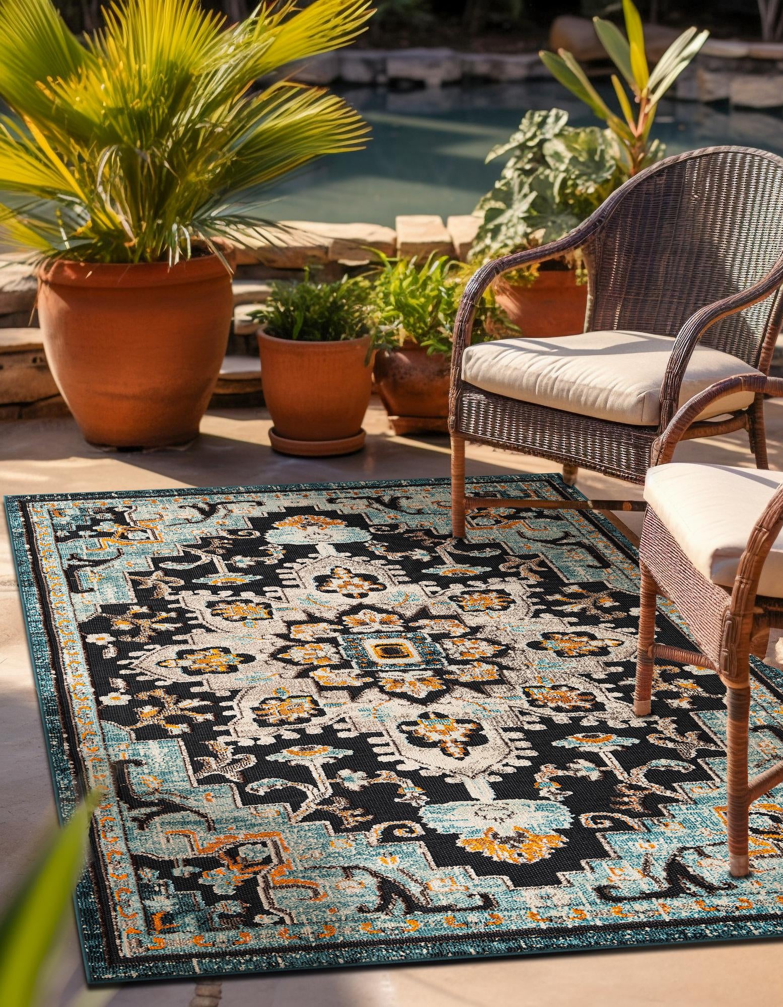 Navy Blue 6' x 9' Casablanca Indoor / Outdoor Rug