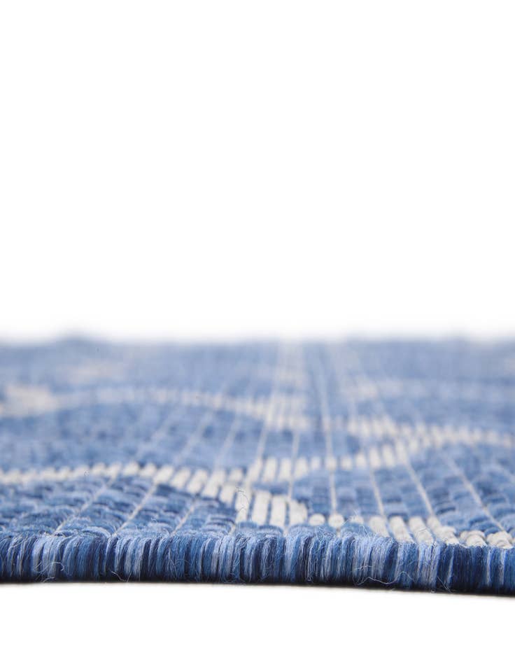 Detail image of  6' x 9'  Washable Lattice Indoor / Outdoor Rug