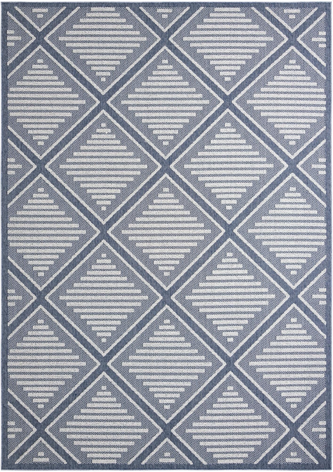  10' x 14'  Washable Lattice Indoor / Outdoor Rug