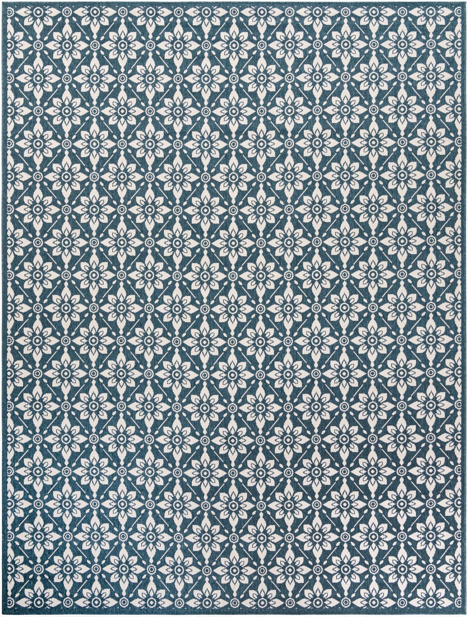  9' x 12'  Washable Lattice Indoor / Outdoor Rug