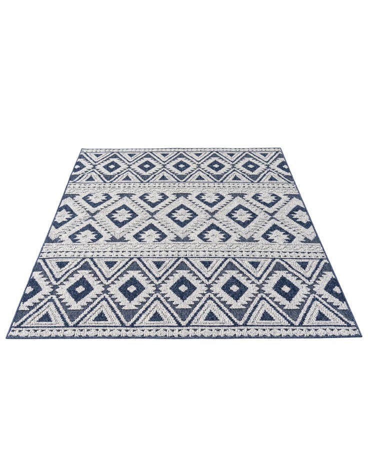 Detail image of  5' 3 x 7' 8  Washable Modern Indoor / Outdoor Rug