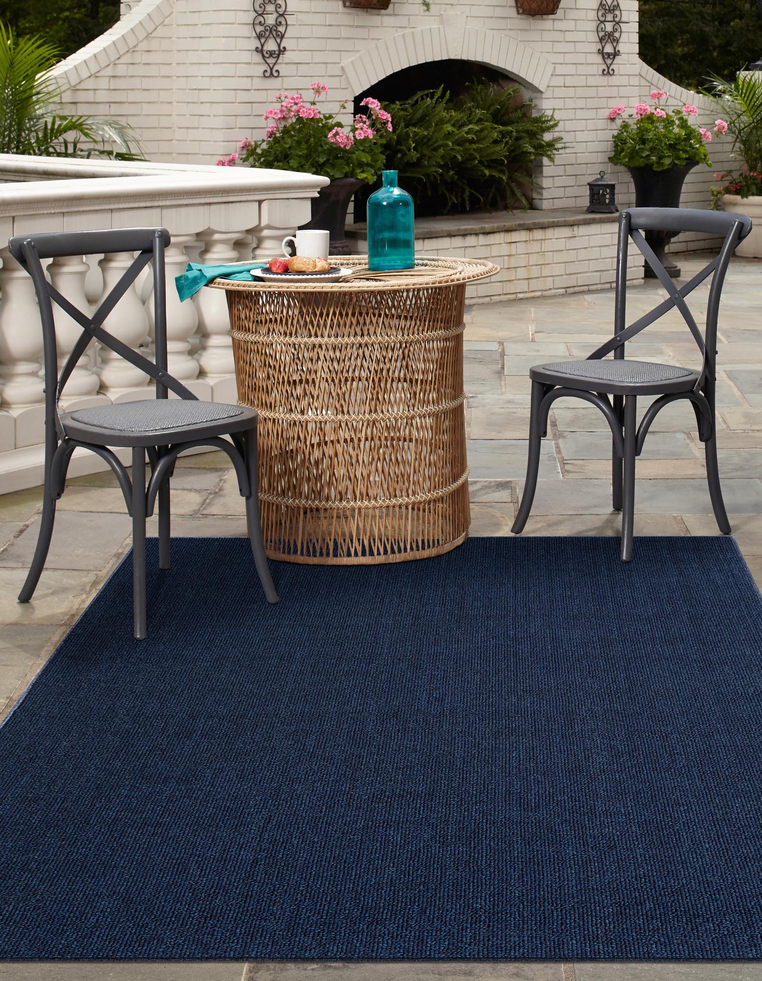 Navy Blue 10' x 14' 1 Solid Indoor / Outdoor Rug | Rugs.com