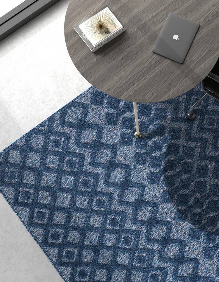 Detail image of  6' x 9'  Washable Trellis Textured Indoor / Outdoor Rug