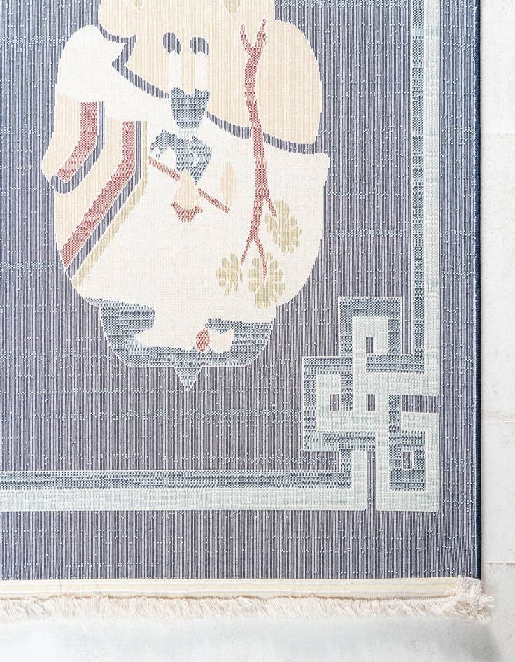 Detail image of 5' x 8' Pao Tou Rug