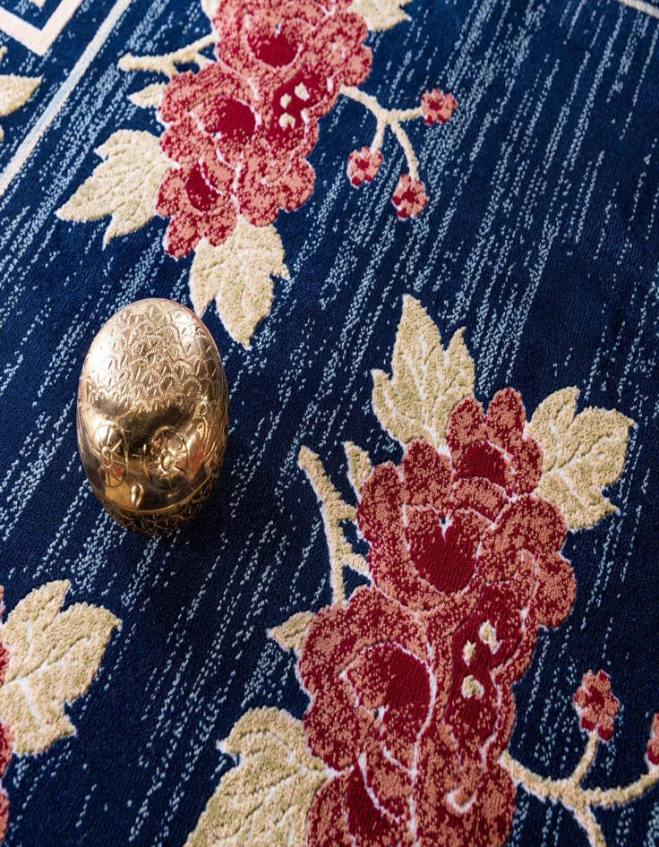 Detail image of 4' x 6' Pao Tou Rug