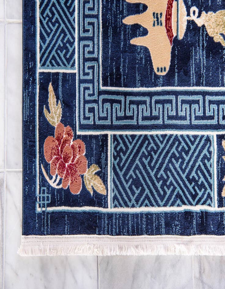 Detail image of 4' x 6' Pao Tou Rug