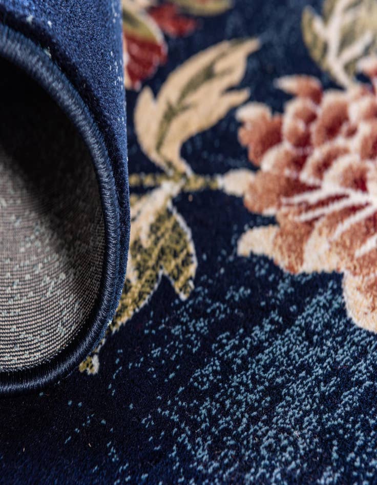 Detail image of 5' x 8' Pao Tou Rug