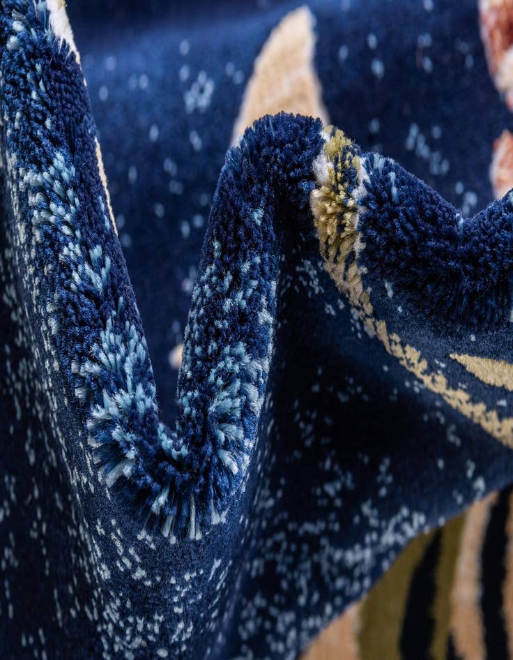 Detail image of 5' x 8' Pao Tou Rug