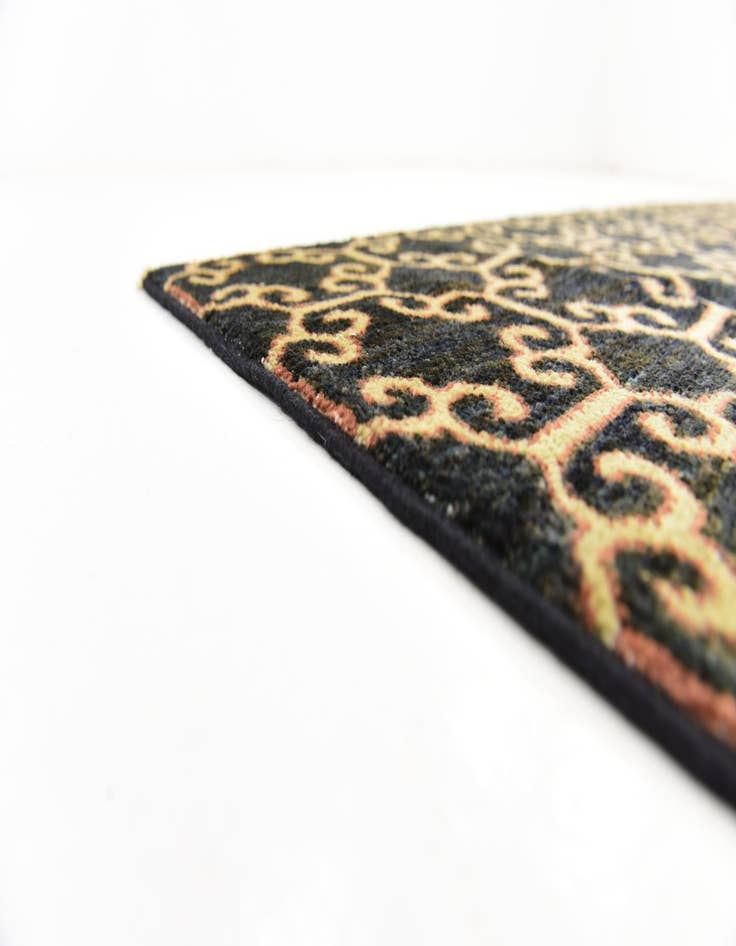 Detail image of  6' 6 x 9' 3  Hand Knotted Peshawar Ziegler Rug