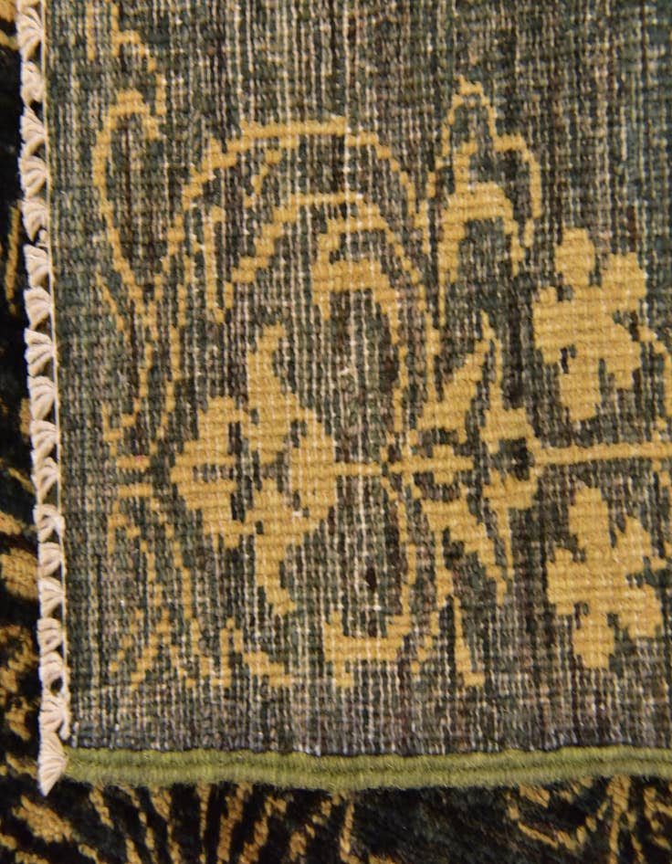 Detail image of  4' 10 x 6' 3  Hand Knotted Peshawar Ziegler Oriental Rug