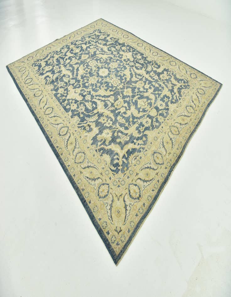 Detail image of  9' 5 x 12' 1  Hand Knotted Peshawar Ziegler Wool Rug