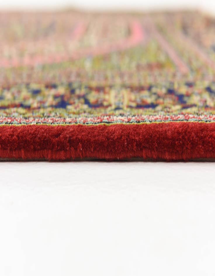 Detail image of  4' 7 x 6' 10  Hand Knotted Qom Persian Rug