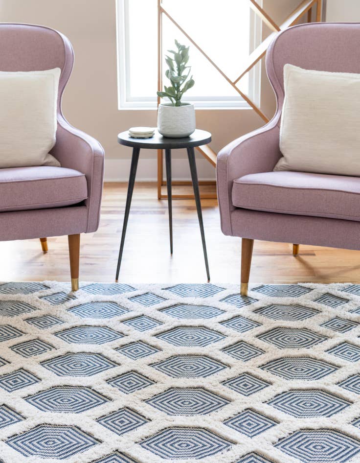 Detail image of  2' 3 x 3' Sabrina Soto Casa Havana Rug