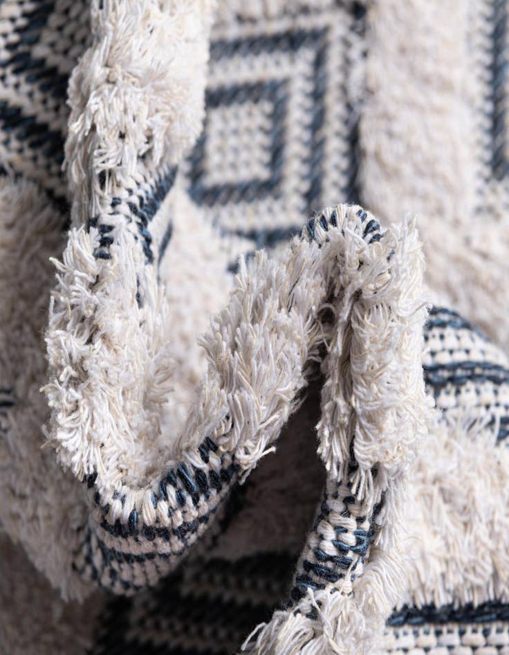 Detail image of  2' 3 x 3' Sabrina Soto Casa Havana Rug