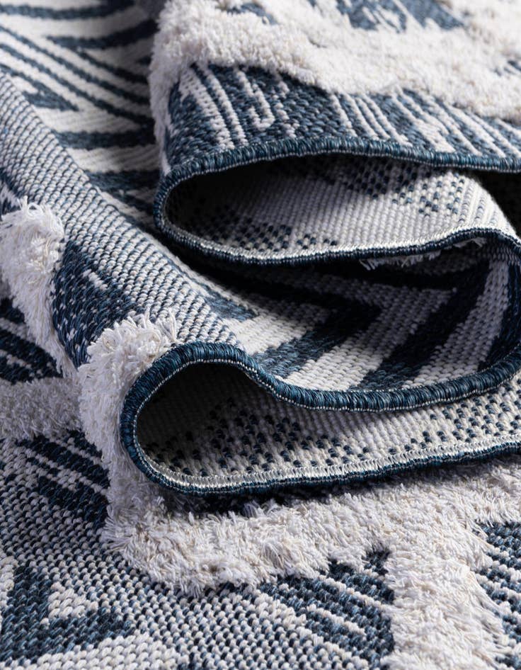 Detail image of  4' 5 x 6' Sabrina Soto Casa Valencia Rug