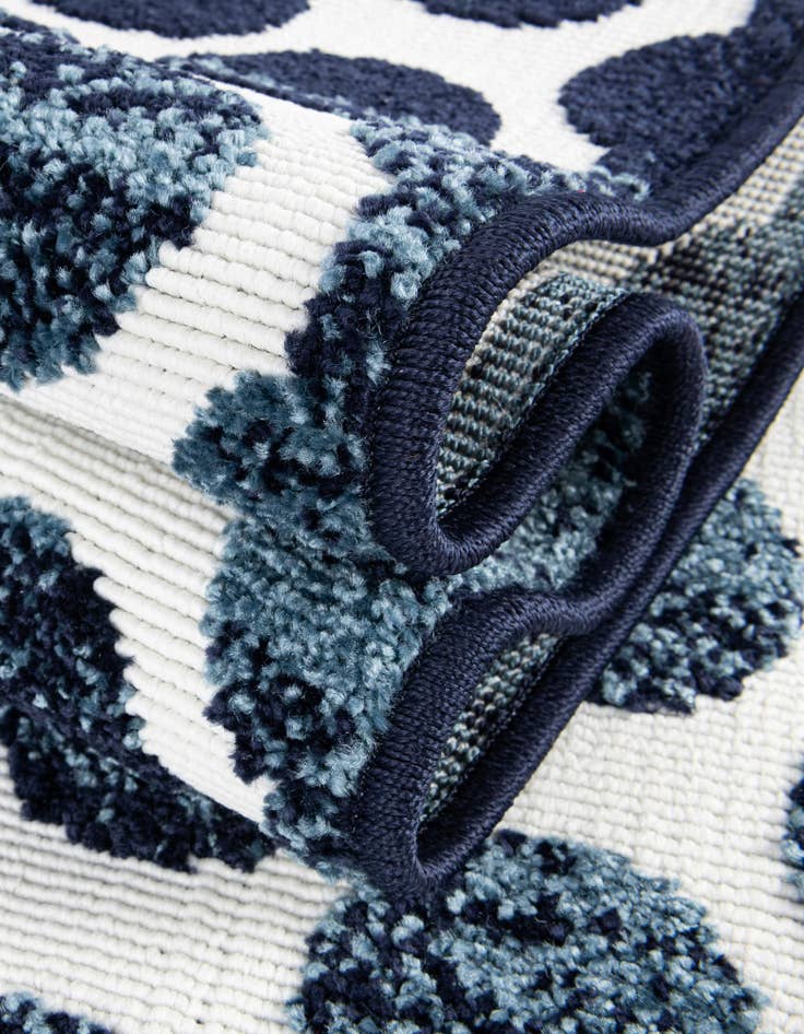 4' x 6'  Washable Sabrina Soto Indoor / Outdoor Rug