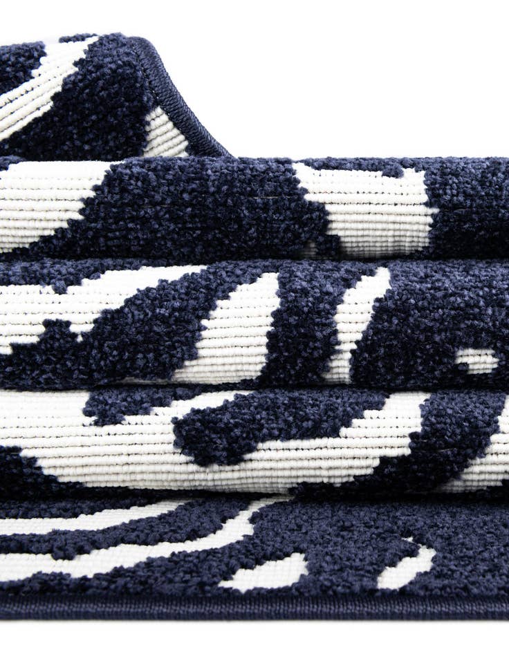 Detail image of  5' x 8'  Washable Sabrina Soto Indoor / Outdoor Rug