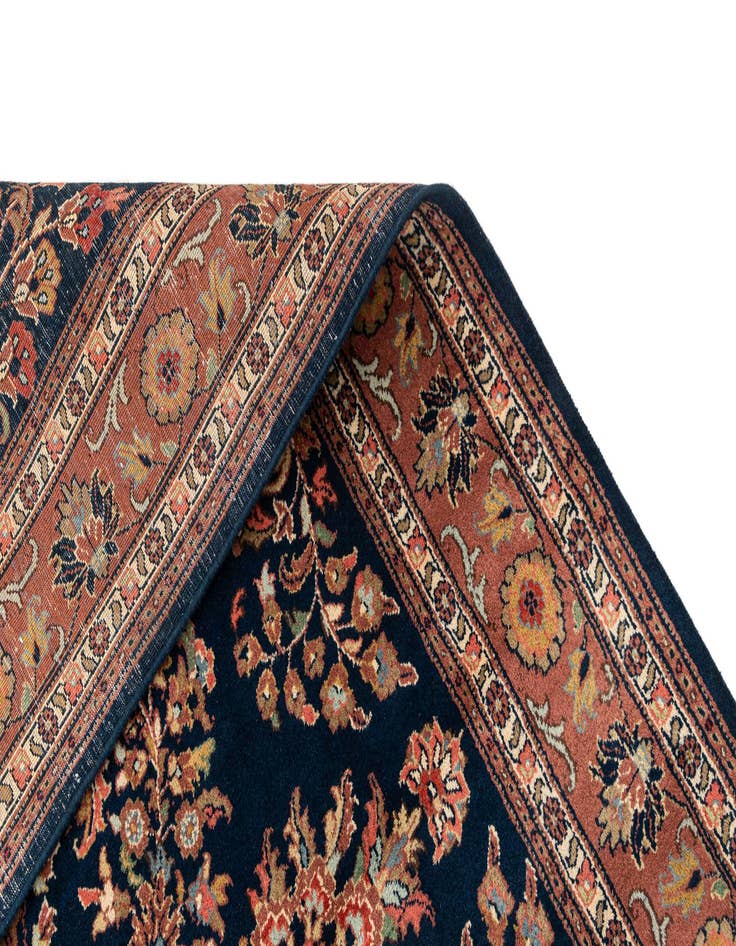 Detail image of  5' 6 x 8' 6  Hand Knotted Sarough Wool Rug