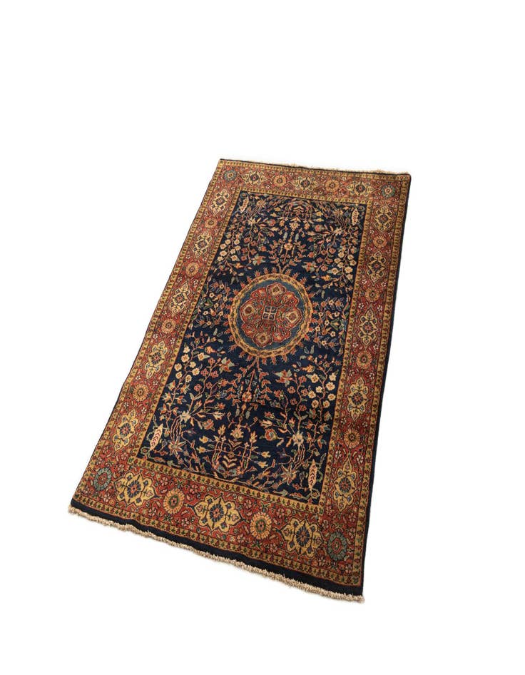 Detail image of  4' x 6'  Hand Knotted Sarough Wool Rug