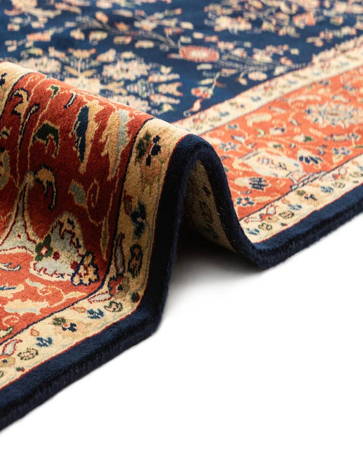 Detail image of  6' 6 x 9' 8  Hand Knotted Sarough Oriental Wool Rug