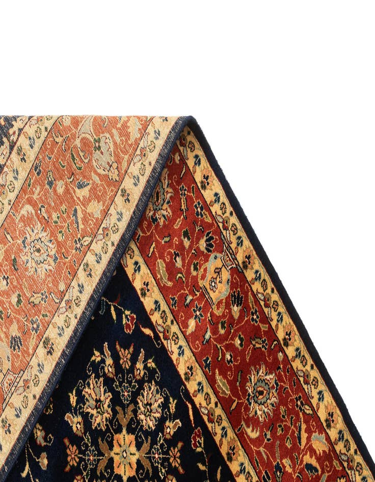 Detail image of  6' 6 x 9' 8  Hand Knotted Sarough Oriental Wool Rug