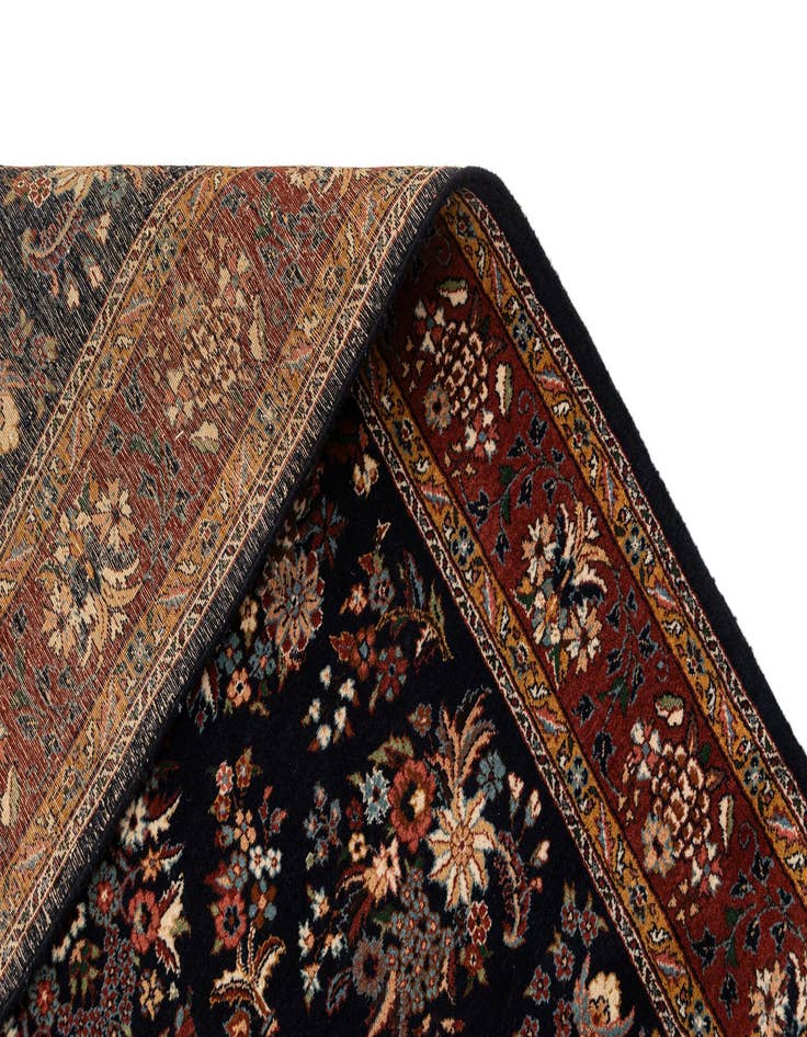 Detail image of  4' x 6'  Hand Knotted Sarough Oriental Wool Rug